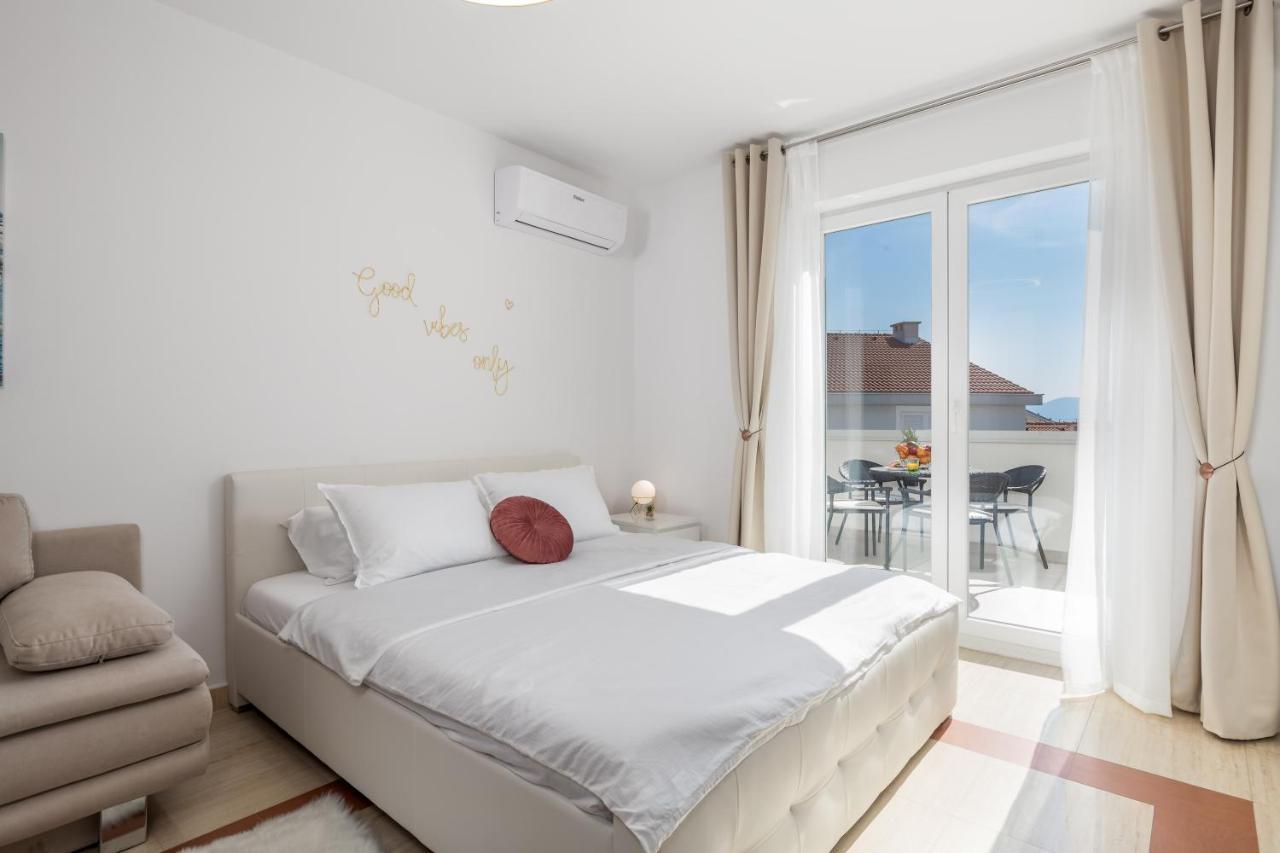 סלצה Luxury Studio Apartment Honeymoon מראה חיצוני תמונה