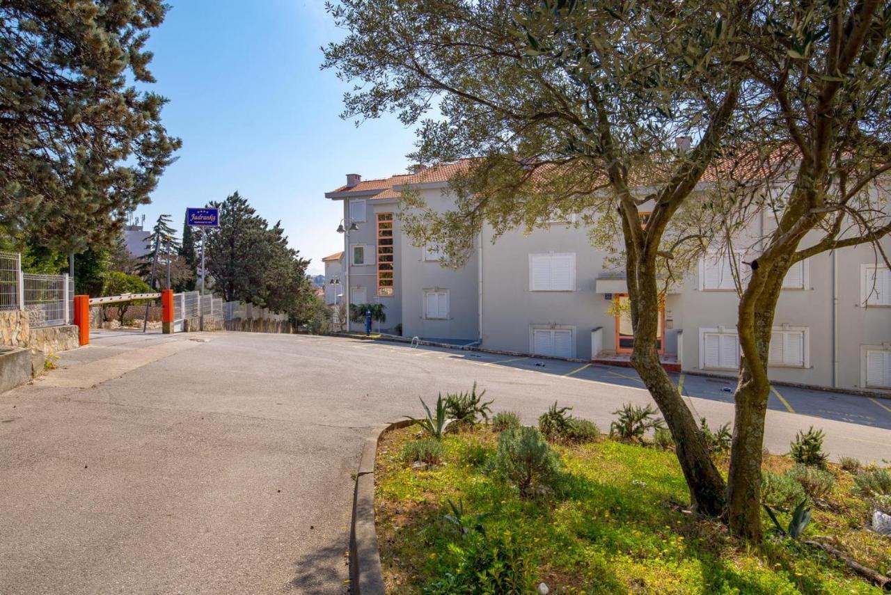 סלצה Luxury Studio Apartment Honeymoon מראה חיצוני תמונה